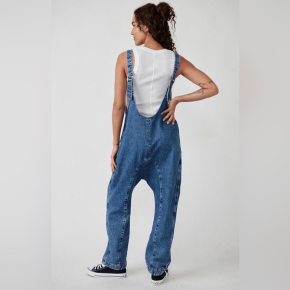 We The Free People Overalls Medium Denim High Roller - Picture 3 of 8